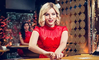 Bàn chơi Sic Bo trực tuyến với xí ngầu